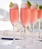 Bellini the perfect Valentine's Drink