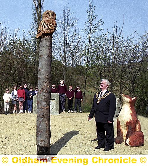 Owl and Fox sculpture unveiled in Leesbrook Park by Mayor Cllr. Frank Heap in April, 1995. 
