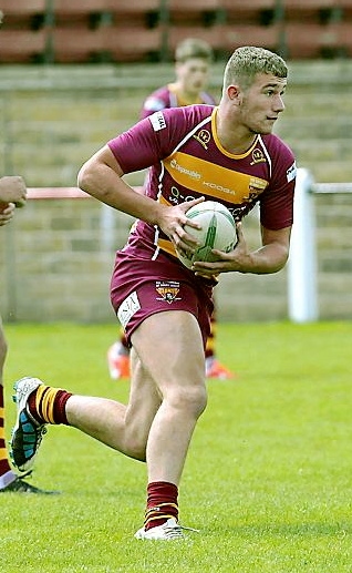 Huddersfield Giants loanee Nathan Mason is one of four Oldham props ready to punch holes in the Thunder line.