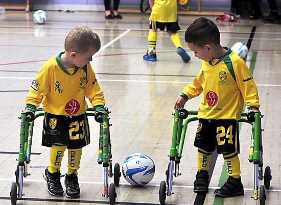 PICTURE perfect: this shot of Chadderton Park FC’s Leo Stott and Harvey Hassall has won a national competition