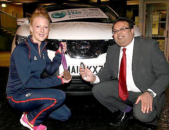 Nicola gets the keys to her new Nissan Qashqai from Urfi Hossain of Westway Nissan. 