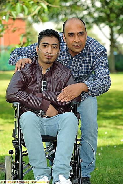 Hasan Umar with dad Tanweer Umar.