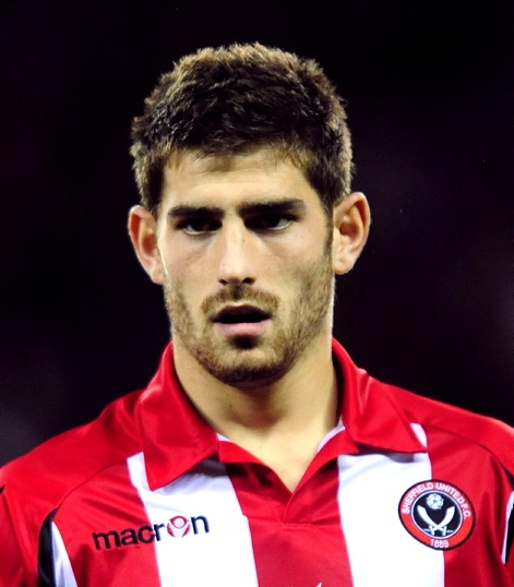 CHED EVANS . . . lunch meeting with Barry Owen last week.