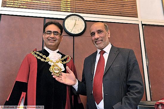 Mayor Making Cllr Ateeque - Ur -Rehman and Former Mayor Cllr Fida Hussain