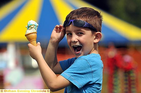 Ice Cream and sun - it’s summer show time. Logan-Fahey Allcock (5) loved ast year’s show