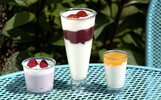 THE ultra-thin dessert pots created by Patterson and Rothwell using the firm’s new manufacturing technique