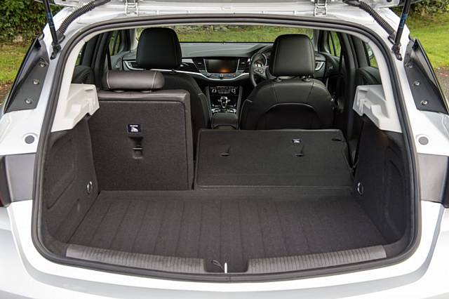 Plenty of space in boot with rear seats also split 60-40