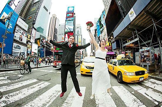 GLOBE-TROTTERS . . . Nic and Paul Short after their wedding in New York