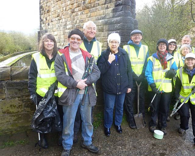 UPPERMILL Community Action Network group at work.