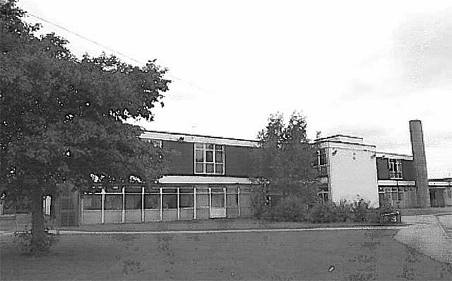 An old picture of Hunt Lane building at The Radclyffe School