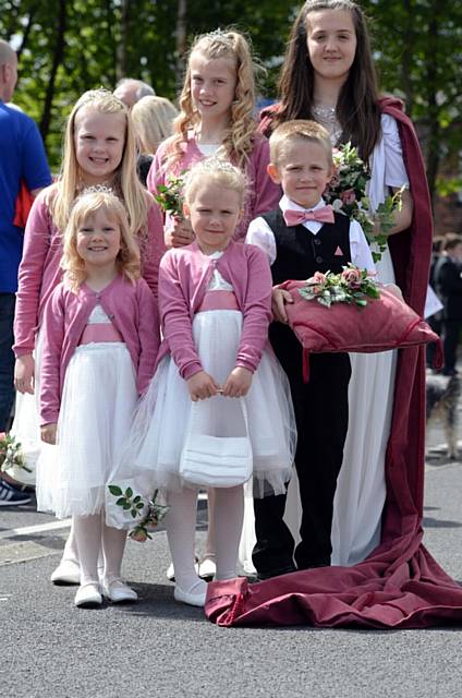 HARVEST Queen at St James’ East Crompton, from left,  Lucy Niglis (8), Imogen tudor (11), Queen Claire Kershaw (14). Front: Lucia Tudor (4), Olivia Taylor (6) and Harrison Taylor (8).