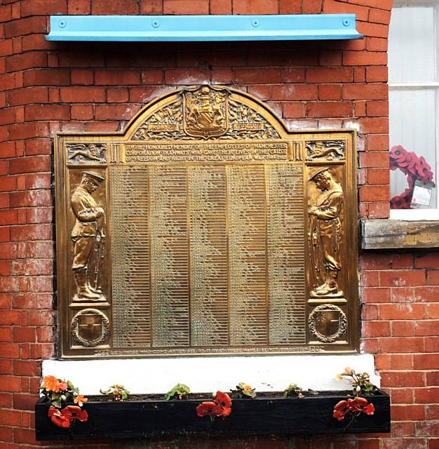 War memorial plaque on Queens Road