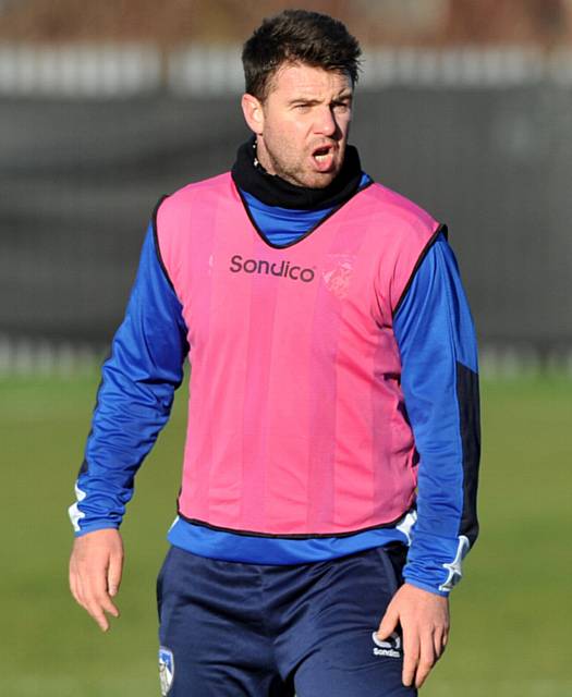 ANTHONY Gerrard has praised the professionalism of Athletic team-mate Peter Clarke