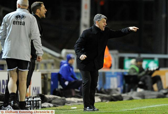 ATHLETIC boss Stephen Robinson barks out the orders during yesterday's clash against Port Vale PICTURES by ALAN HOWARTH