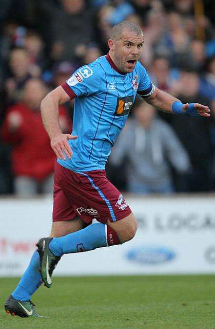STEPHEN DAWSON . . . the midfielder, who scored for Scunthorpe in the play-off semi-final loss to Millwall, boasts almost 500 league appearances