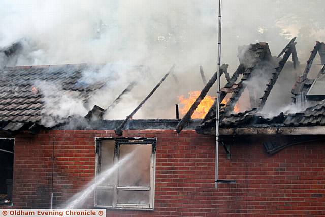 Three houses caught fire, Woodstock street, Oldham.