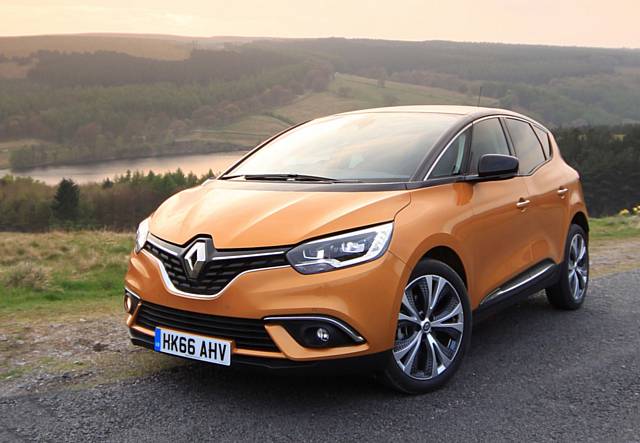 The new Renault Scenic certainly has bags of style