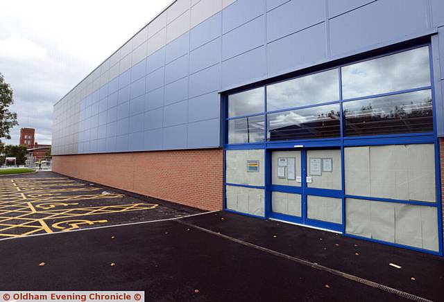 New B and M store opening shortly in Chadderton.