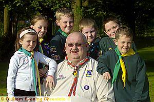 BARRY RATCLIFFE with Scouts from Fitton Hill BARRY RATCLIFFE with Scouts from Fitton Hill