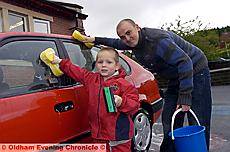 Springhead Infants and Nursery Bring a Dad to School Project. Daniel Bolton and Andrew Turner Springhead Infants and Nursery Bring a Dad to School Project. Daniel Bolton and Andrew Turner