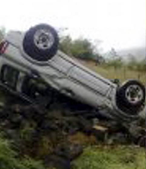 CRASH . . . Julie’s 4x4 CRASH . . . Julie’s 4x4