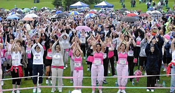 Warming up in the rain... 2,600 women took part 