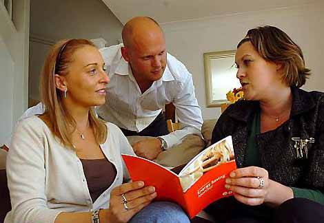 POWER saver . . . Ruth Gordon, left, her husband Fraser and E.ON’s green-queen Emma Thompson POWER saver . . . Ruth Gordon, left, her husband Fraser and E.ON’s green-queen Emma Thompson