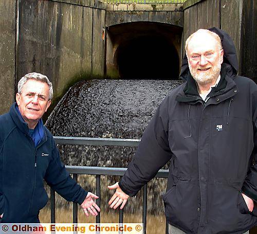 Water power: Bill Edwards (left) and Mike Rooke, secretary of Greenfield and Grasscroft Residents’ Association, at the site of the planned water turbine at Dovestone Water power: Bill Edwards (left) and Mike Rooke, secretary of Greenfield and Grasscroft Residents’ Association, at the site of the planned water turbine at Dovestone