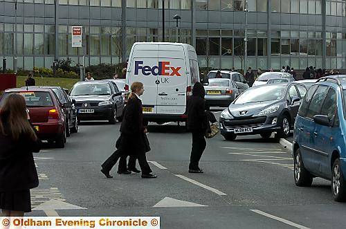 Failsworth School pupils cross busy Brierley Avenue 
