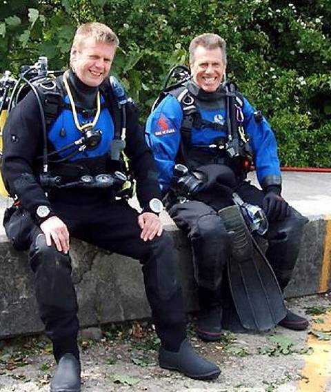 BACK on dry land . . . club members Stuart Robinson (left) and Steve Green 