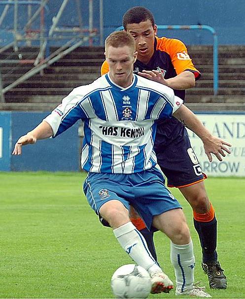 SHADOWING ROLE . . . Athletic trialist Rod MacDonald.