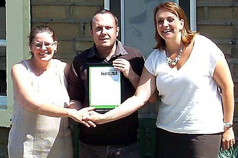 LICENSEES Angela Fordham (left) and Mark Flynn pictured with Punch regional operations manager Helen Fingland 