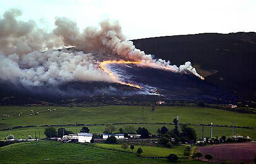The fire above Mossley The fire above Mossley