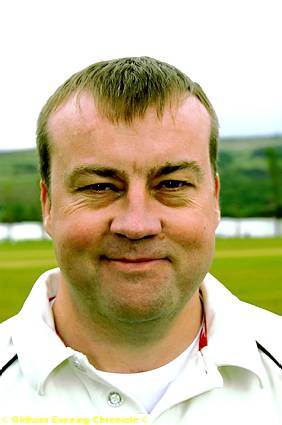 CROMPTON wicketkeeper David Shaw 
