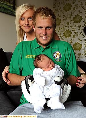 ALAN, Tracey and baby Lily Ann ALAN, Tracey and baby Lily Ann