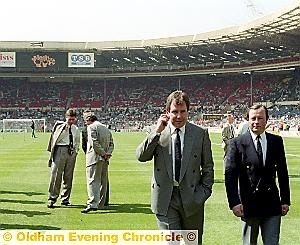 Dr. John Kelsall (right) and Joe Royle at Wembley 29th April 1991. Littlewoods Cup Final Oldham Athletic v Nottingham Forest. 