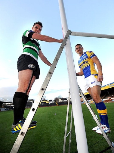 Kevin Sinfield (right) and Leeds Carnegie's Joe Ford with the new posts on the relaid Headingley pitch Kevin Sinfield (right) and Leeds Carnegie's Joe Ford with the new posts on the relaid Headingley pitch