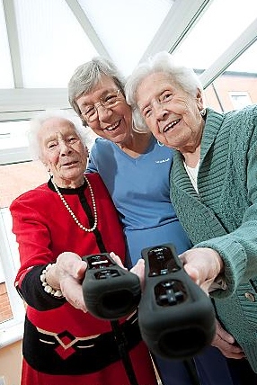 Oldham’s Golden Girls Elsie Harrop, Sandra Craddock and Eva Gregory