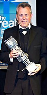 Andrew Illingworth with the award
Andrew Illingworth with the award