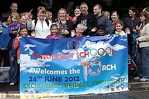 Lyndhurst school was one of many with a banner to welcome to relay 