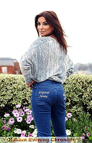 TOP BUM! And it’s all thanks to mum, says Shobna
TOP BUM! And it’s all thanks to mum, says Shobna