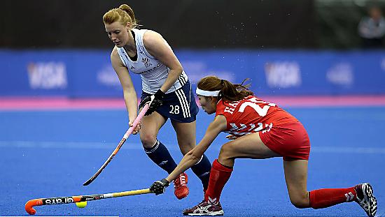 Nicola White fights off a challenge from South Korea's Hyelyoung Han during the Visa International Invitation Tournament. Nicola White fights off a challenge from South Korea's Hyelyoung Han during the Visa International Invitation Tournament.