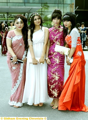 SERENE style: Bably Dey, Nazreem Begum, Hamindha Begum, Amina Bibi
SERENE style: Bably Dey, Nazreem Begum, Hamindha Begum, Amina Bibi