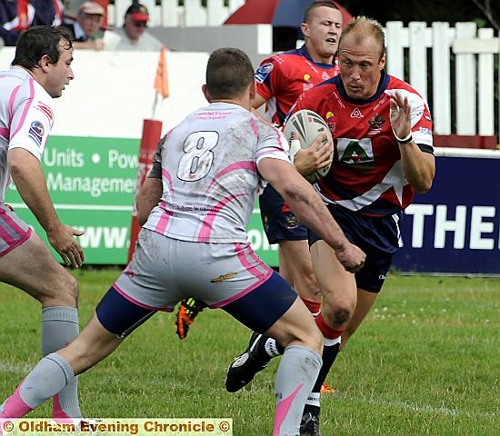 Paul Noone takes the ball up on another poor afternoon. Paul Noone takes the ball up on another poor afternoon.