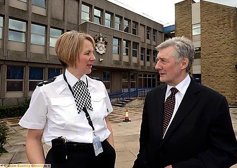 Police and Crime Commissioner Tony Lloyd with Chief Superintendent Catherine Hankinson.
Police and Crime Commissioner Tony Lloyd with Chief Superintendent Catherine Hankinson.