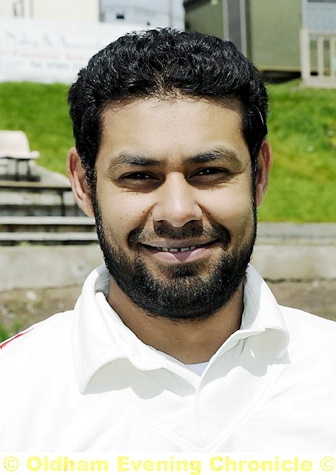 PROFESSIONAL Mohammed Zaman Khan will be keen to shine for Werneth against his former club, Royton, at the Coppice tomorrow.
PROFESSIONAL Mohammed Zaman Khan will be keen to shine for Werneth against his former club, Royton, at the Coppice tomorrow.