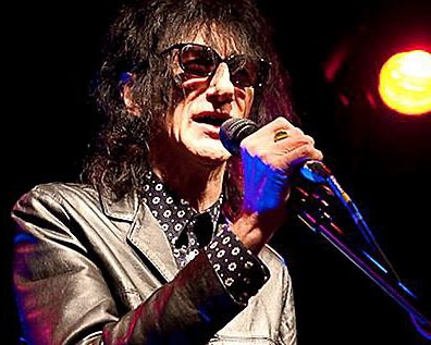 John Cooper Clarke: date on the carpets’ new album