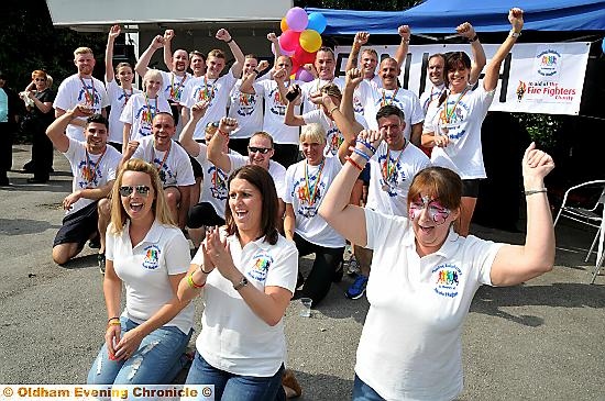 Nicola Hughes’ mother Sue Hughes (front right) with runners and helpers.