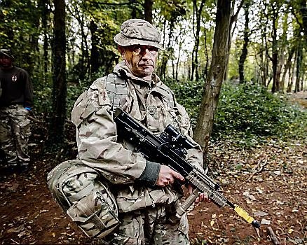 Oldham soldier Derek Russell joins troops from around the world for gruelling Army test. Oldham soldier Derek Russell joins troops from around the world for gruelling Army test.