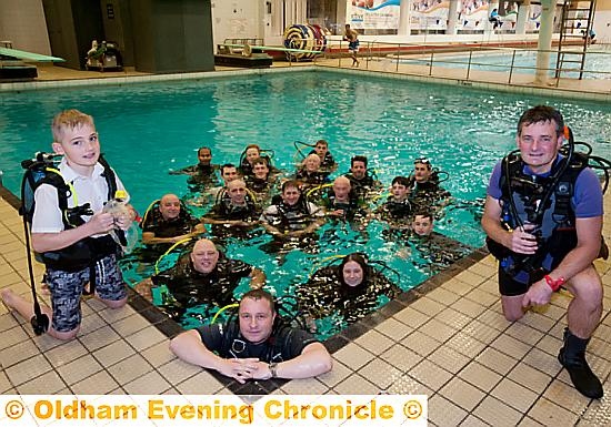 Last dive in Oldham diving pool before new centre opens. Photo Darren Robinson.
Last dive in Oldham diving pool before new centre opens. Photo Darren Robinson.